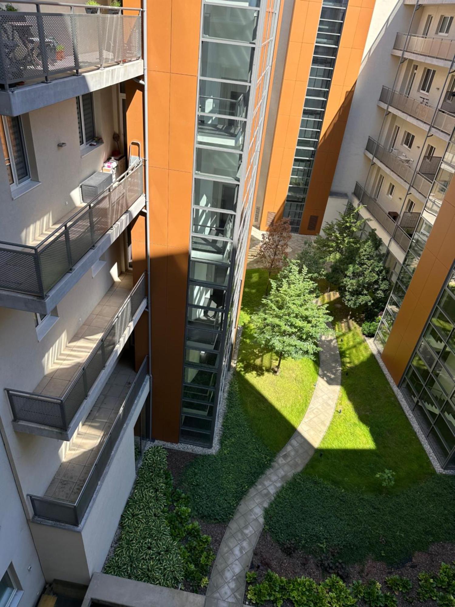 Majestic Old Town Apartments Bratislava Ngoại thất bức ảnh