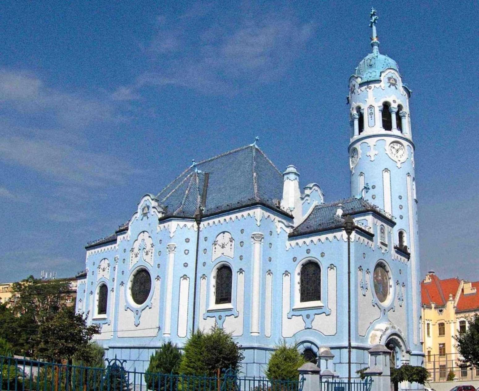 Majestic Old Town Apartments Bratislava Ngoại thất bức ảnh